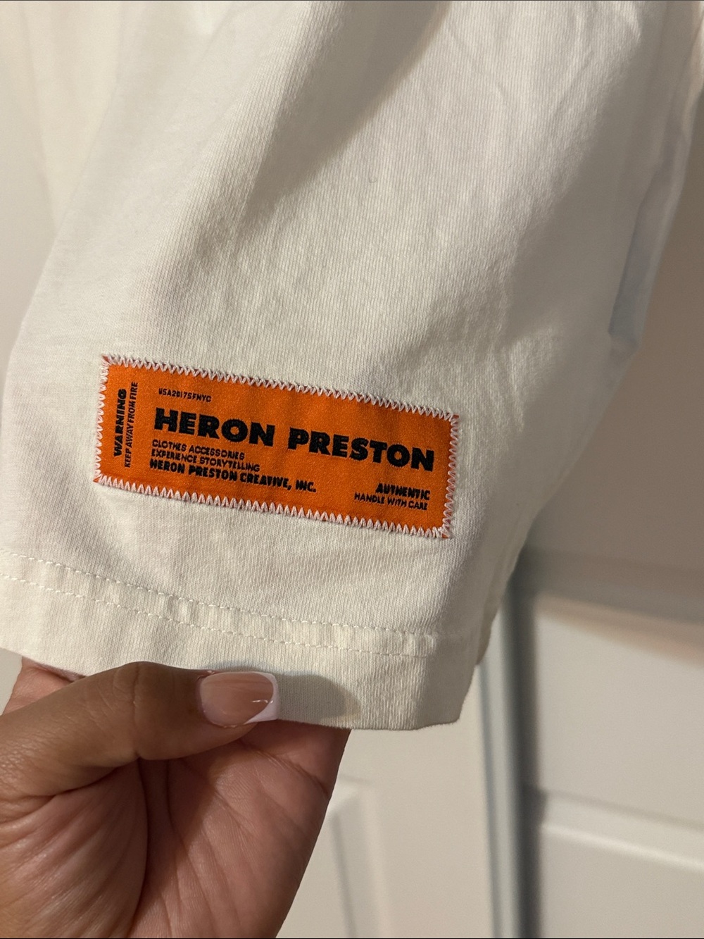 Heron Preston Cream Tee with Orange Label - Picture 4 of 6